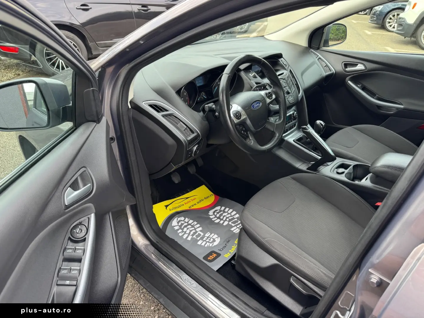 Ford Focus Benzina 1.6 2011 Manuala