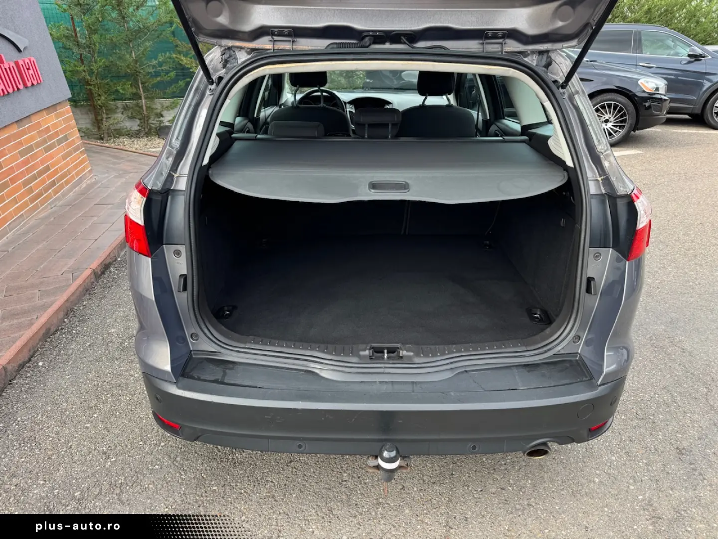 Ford Focus Benzina 1.6 2011 Manuala