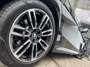 BMW 520i M Sport AdapLED DA  ACC PA Shz DAB