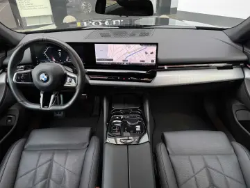 BMW 520i M Sport AdapLED DA  ACC PA Shz DAB