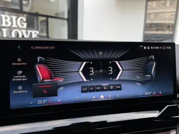 BMW 520i M Sport AdapLED DA  ACC PA Shz DAB