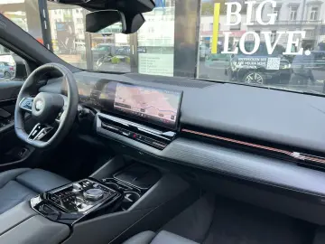 BMW 540d xDrive M Sport DA Prof PA Prof H K HuD 19