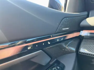 BMW 520d xdrive Sportpaket Bluetooth HUD Navi LED