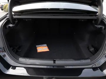 BMW 520d xDrive M-Sport STANDHZ HUD 360  LED ACC H K