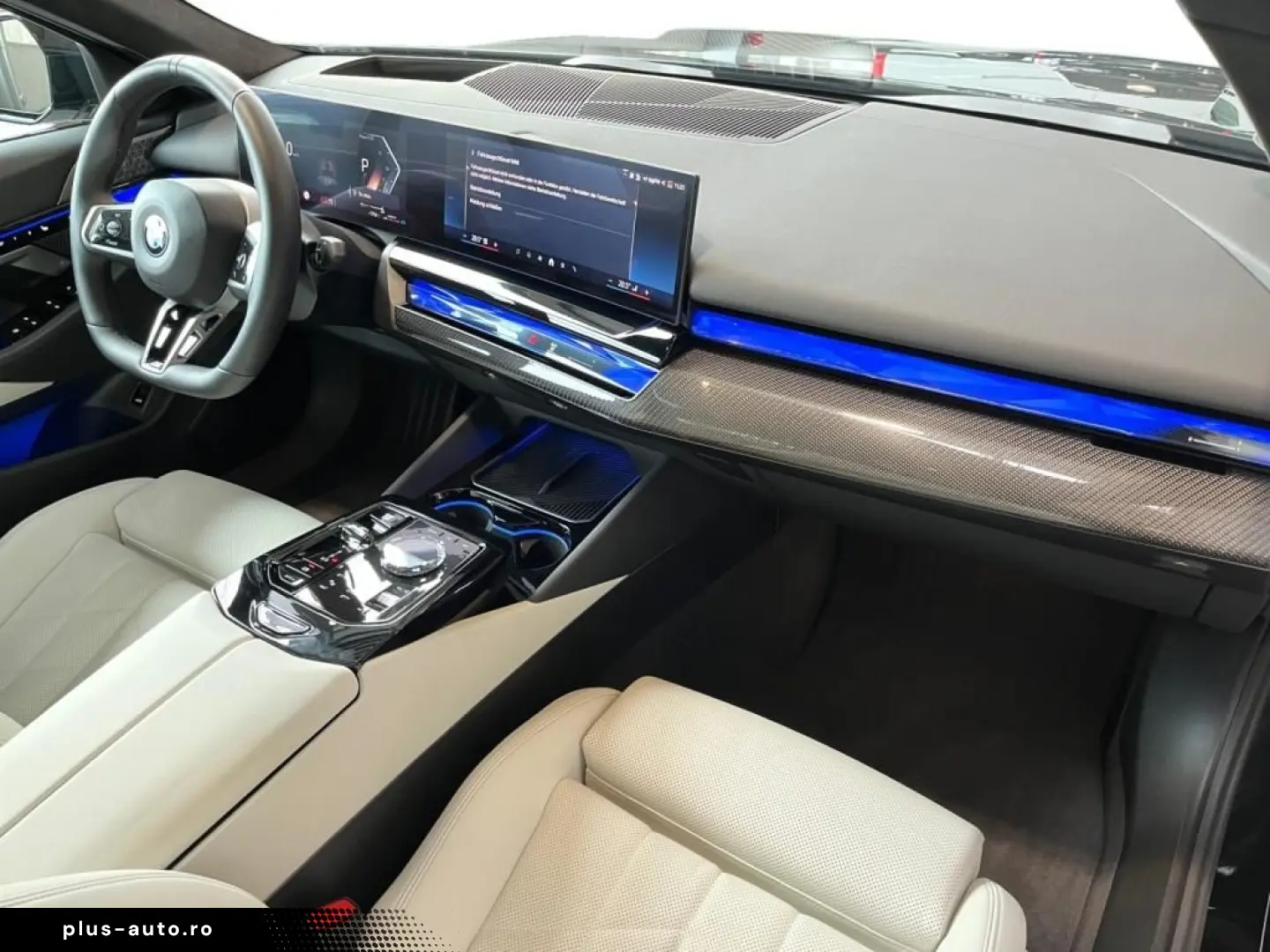 BMW 520d M Sport Carbon Fahrassist AHK HUD Pano Wide