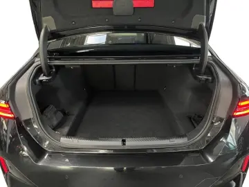 BMW 520d M Sport Carbon Fahrassist AHK HUD Pano Wide