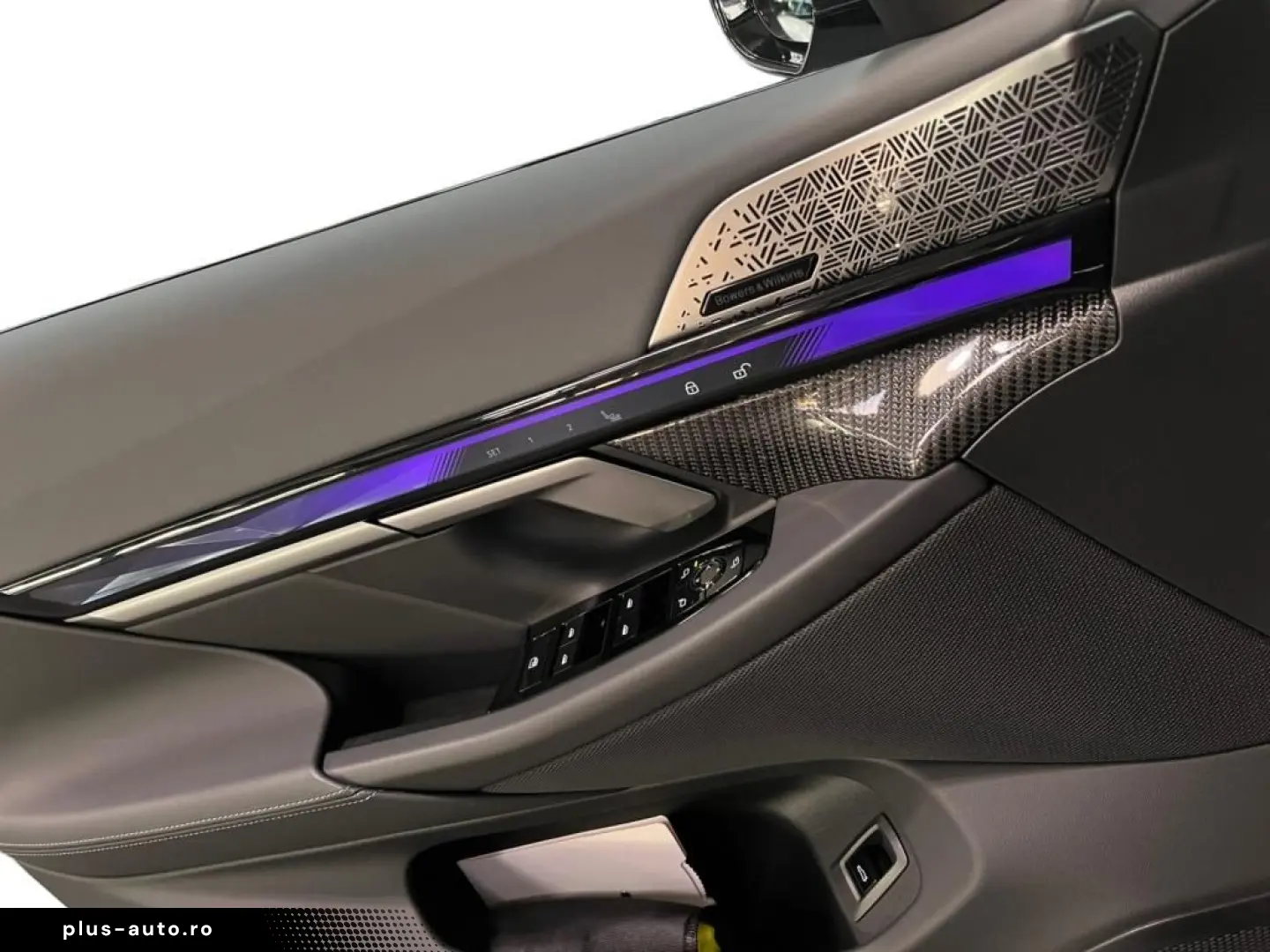 BMW 520d M Sport Carbon Fahrassist AHK HUD Pano Wide