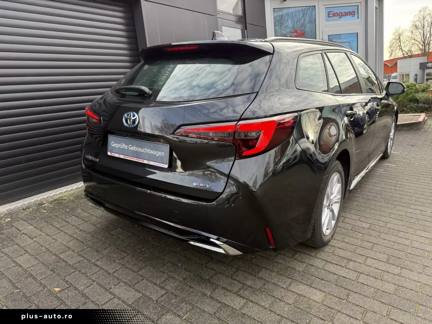 Toyota Corolla Touring Sports 1.8 Hybrid Business Edition