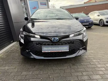 Toyota Corolla Touring Sports 1.8 Hybrid Business Edition