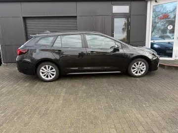 Toyota Corolla Touring Sports 1.8 Hybrid Business Edition