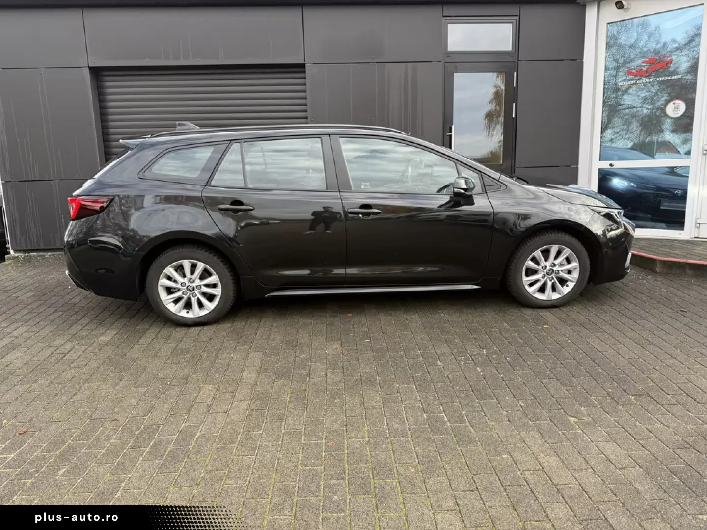 Toyota Corolla Touring Sports 1.8 Hybrid Business Edition