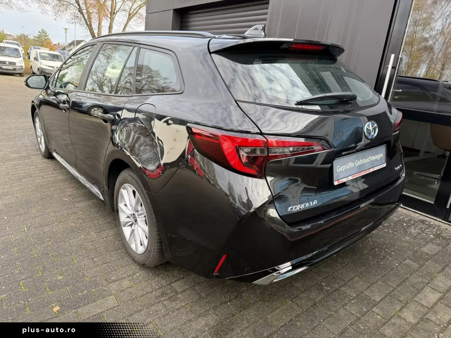 Toyota Corolla Touring Sports 1.8 Hybrid Business Edition