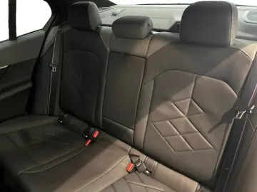 BMW 520d M Limousine Carbon Fahrassist AHK HUD Pano