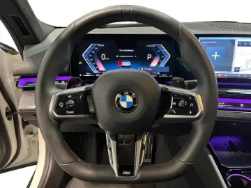 BMW 520d M Limousine Carbon Fahrassist AHK HUD Pano