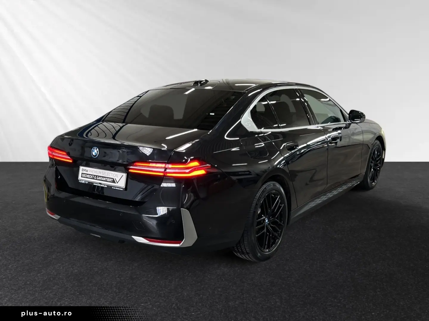 BMW 530e Limousine Panorama Head-Up DA&PAProf. H K