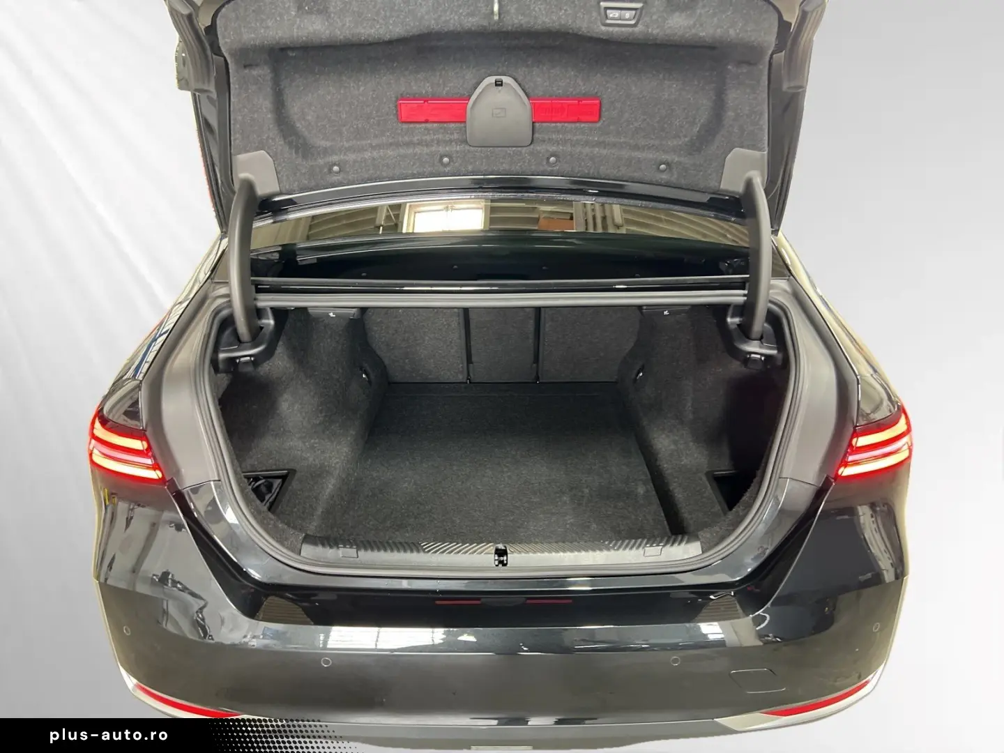 BMW 530e Limousine Panorama Head-Up DA&PAProf. H K