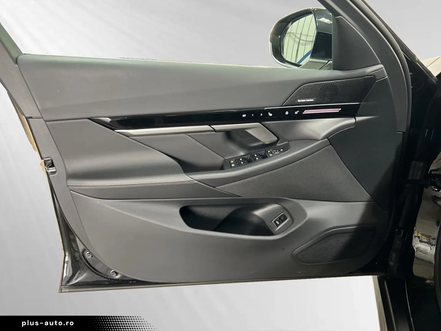 BMW 530e Limousine Panorama Head-Up DA&PAProf. H K