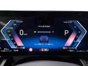 BMW 520d M Sport Carbon Fahrassist AHK HUD Pano Wide