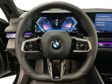 BMW 520d M Sport Carbon Fahrassist AHK HUD Pano Wide