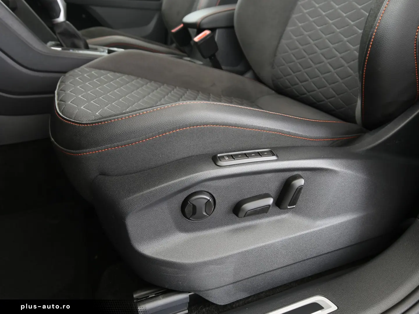 SEAT Tarraco FR 2.0 TDI 200 PS 7 Gang DSG 4Drive FR