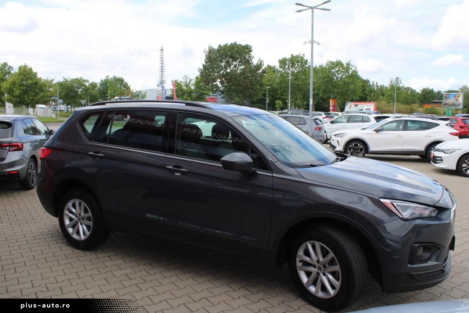 SEAT Tarraco 2.0 TDI STYLE 7-SITZER NAVI ACC PDC LED