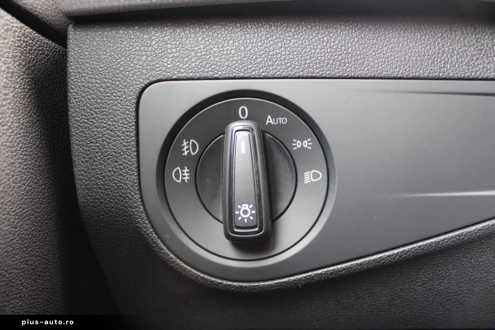 SEAT Tarraco 2.0 TDI STYLE 7-SITZER NAVI ACC PDC LED