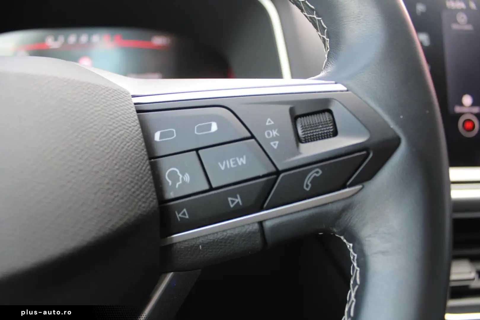 SEAT Tarraco 2.0 TDI STYLE 7-SITZER NAVI ACC PDC LED