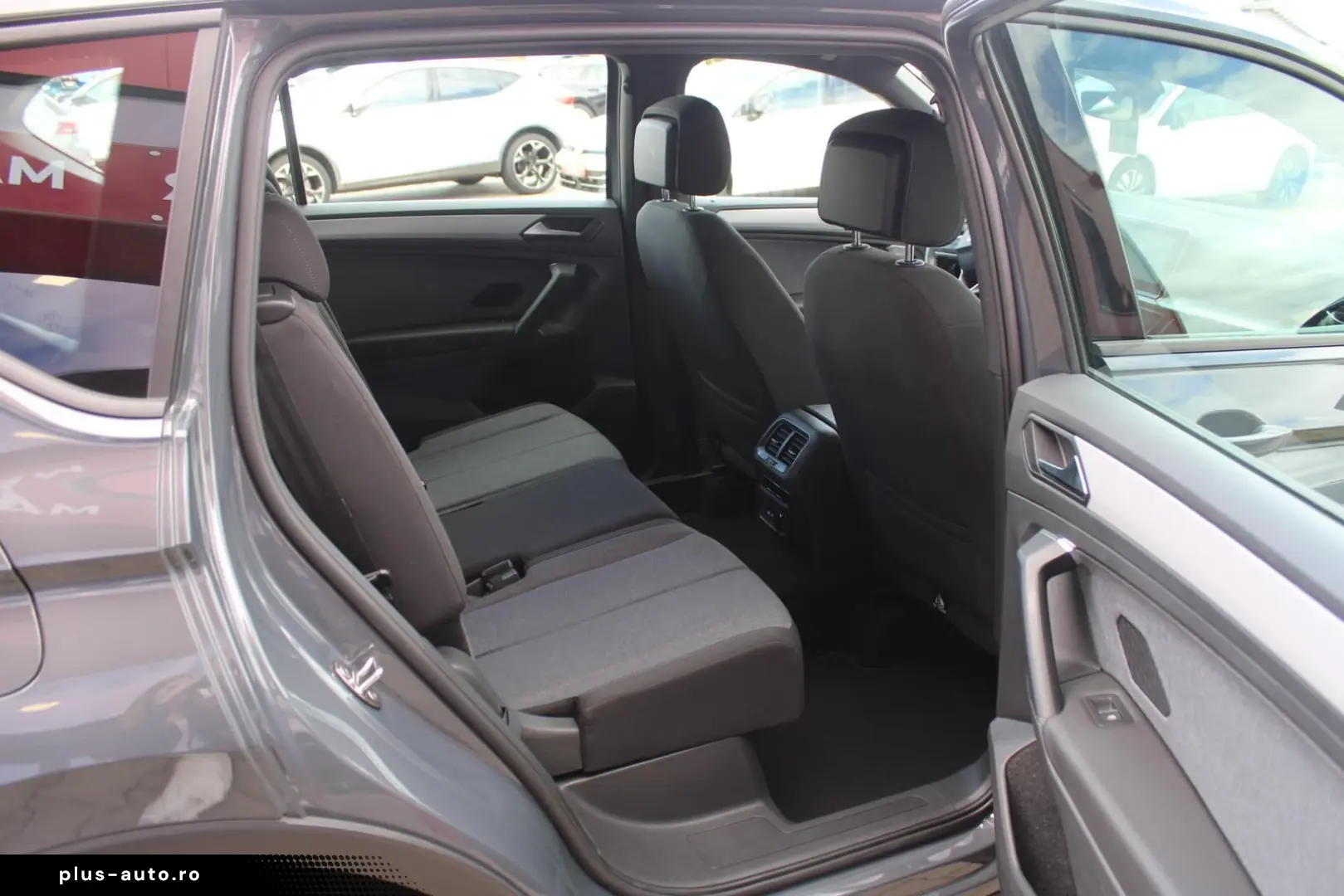 SEAT Tarraco 2.0 TDI STYLE 7-SITZER NAVI ACC PDC LED