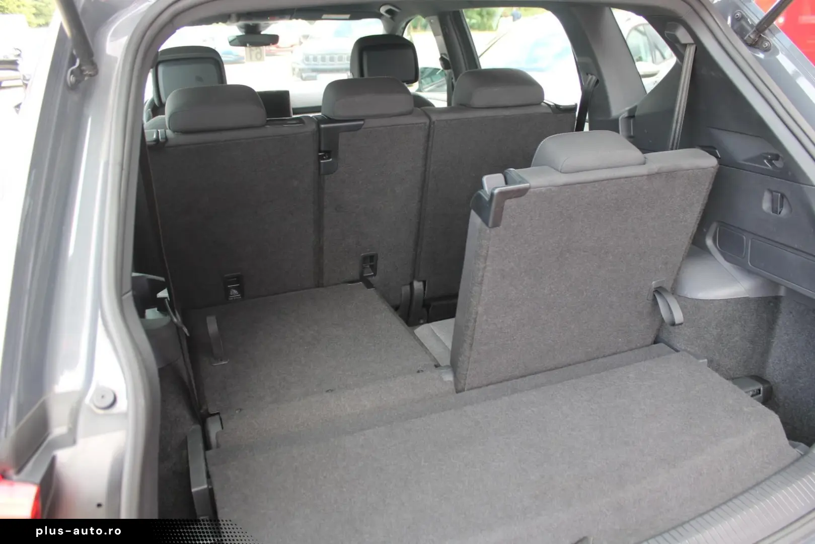 SEAT Tarraco 2.0 TDI STYLE 7-SITZER NAVI ACC PDC LED