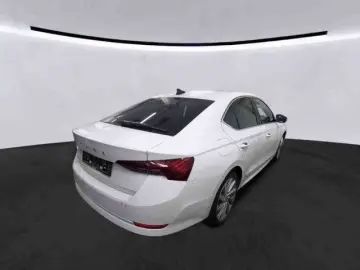 SKODA Octavia Lim. Style 2.0 TDI DSG STDHZ AHK HeadUp