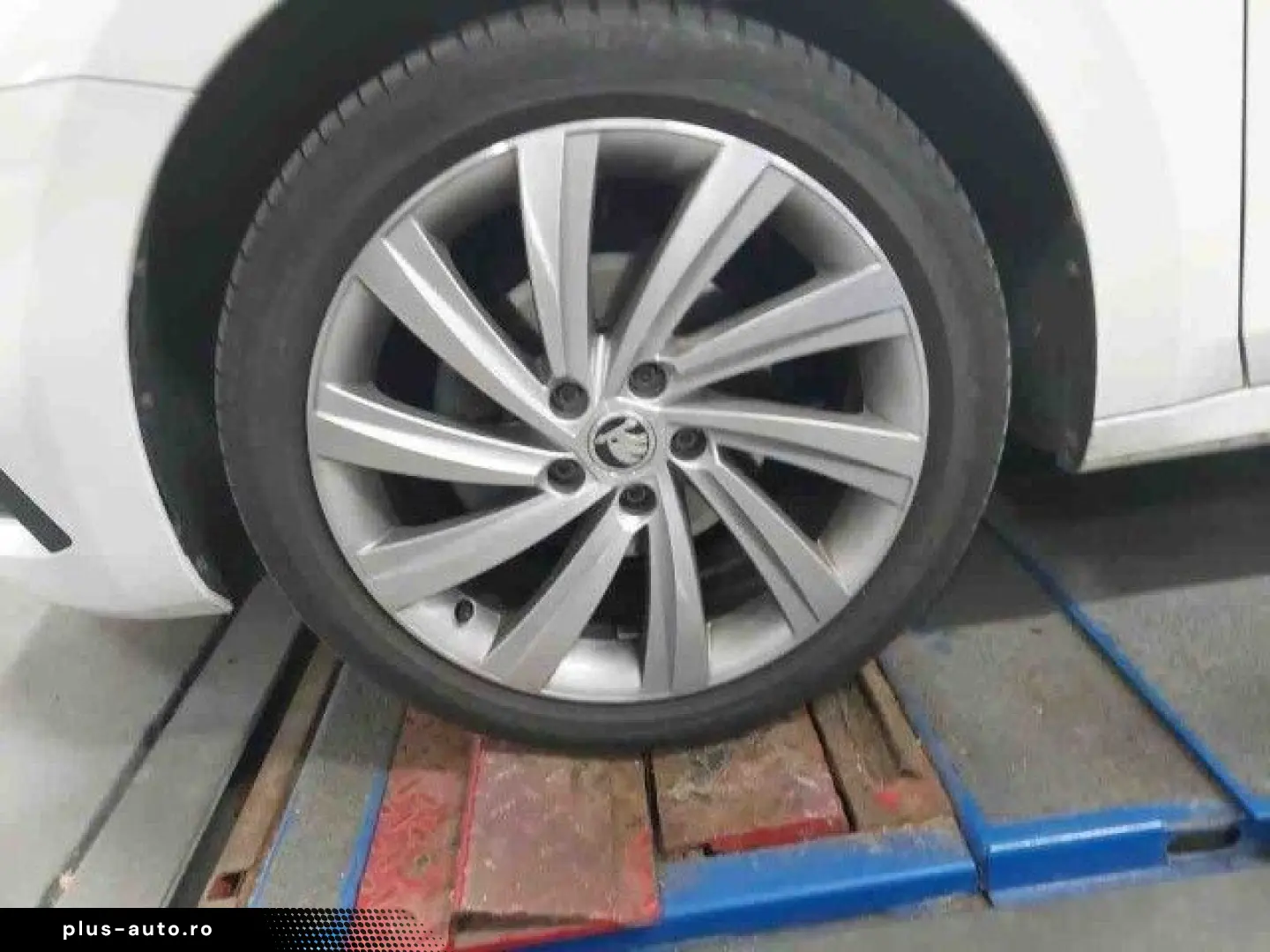 SKODA Octavia Lim. Style 2.0 TDI DSG STDHZ AHK HeadUp