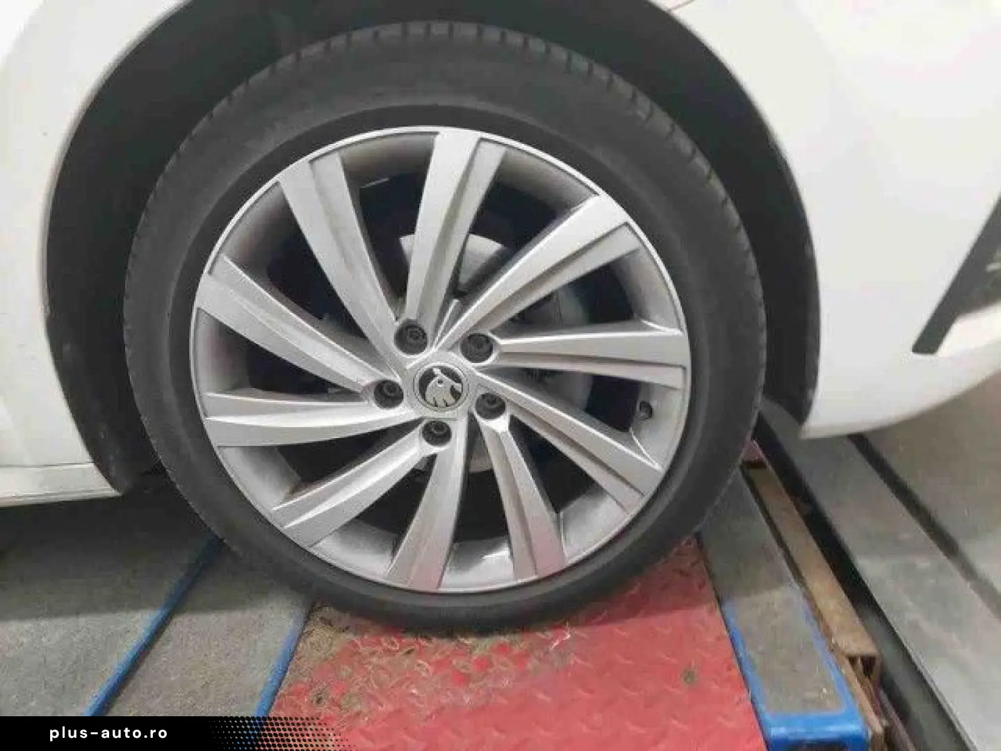 SKODA Octavia Lim. Style 2.0 TDI DSG STDHZ AHK HeadUp