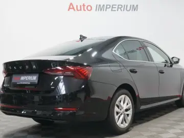 SKODA Octavia Lim. Style 2.0 TDI  Matrix NAVI KAMERA