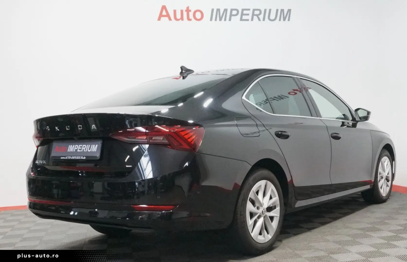 SKODA Octavia Lim. Style 2.0 TDI  Matrix NAVI KAMERA