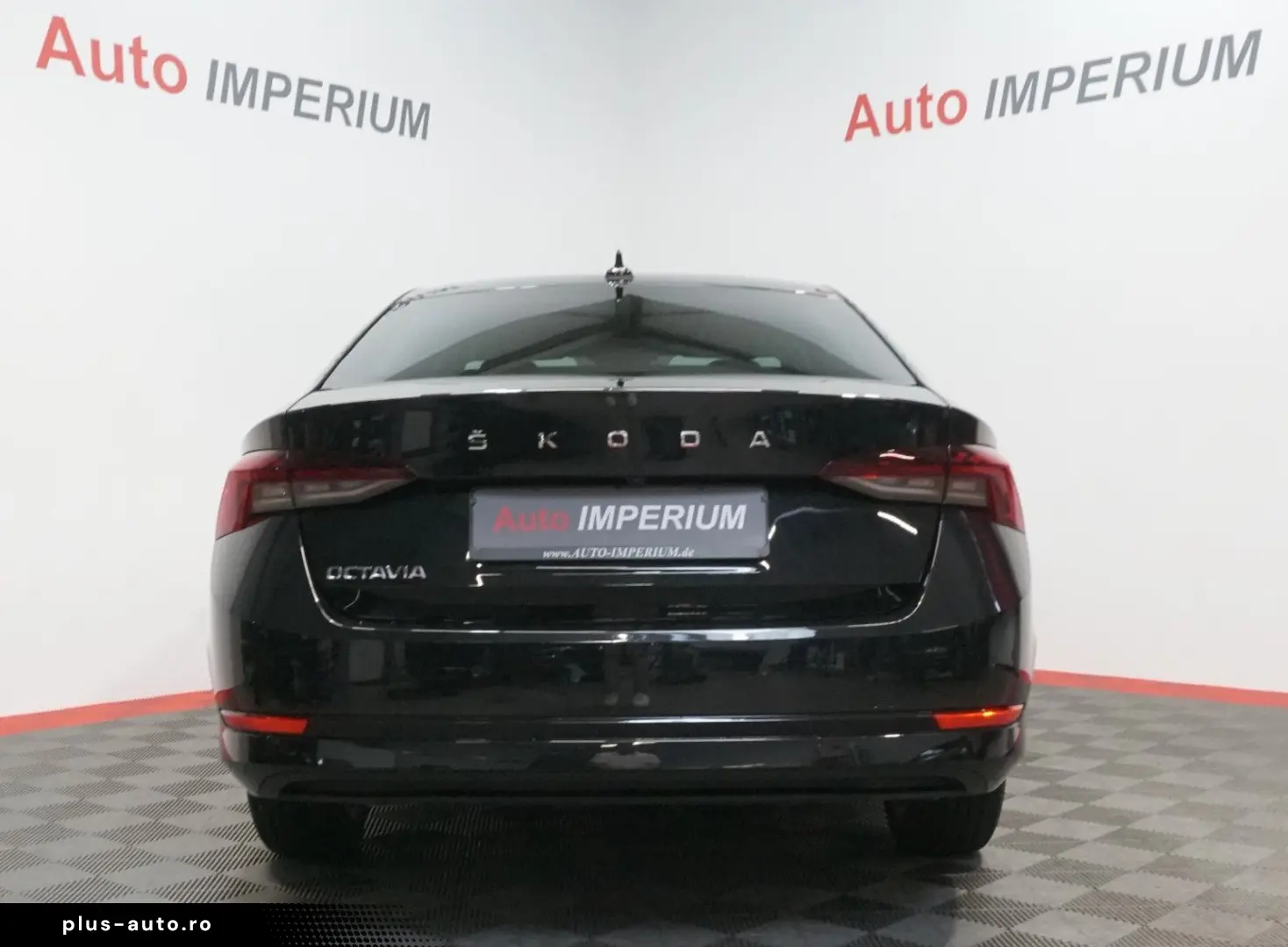 SKODA Octavia Lim. Style 2.0 TDI  Matrix NAVI KAMERA