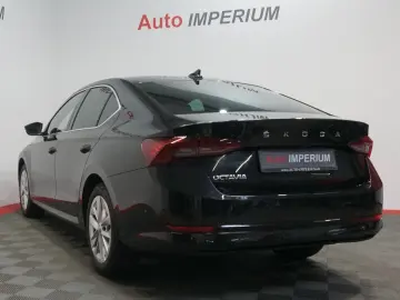 SKODA Octavia Lim. Style 2.0 TDI  Matrix NAVI KAMERA