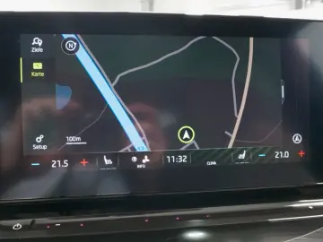 SKODA Octavia Lim. Style 2.0 TDI  Matrix NAVI KAMERA