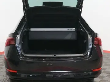 SKODA Octavia Lim. Style 2.0 TDI  Matrix NAVI KAMERA