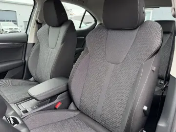 SKODA Octavia 2 0 TDI Lim. STYLE Virtual LED Navi Key