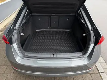 SKODA Octavia 2 0 TDI Lim. STYLE Virtual LED Navi Key