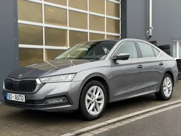 SKODA Octavia 2 0 TDI Lim. STYLE Virtual LED Navi Key