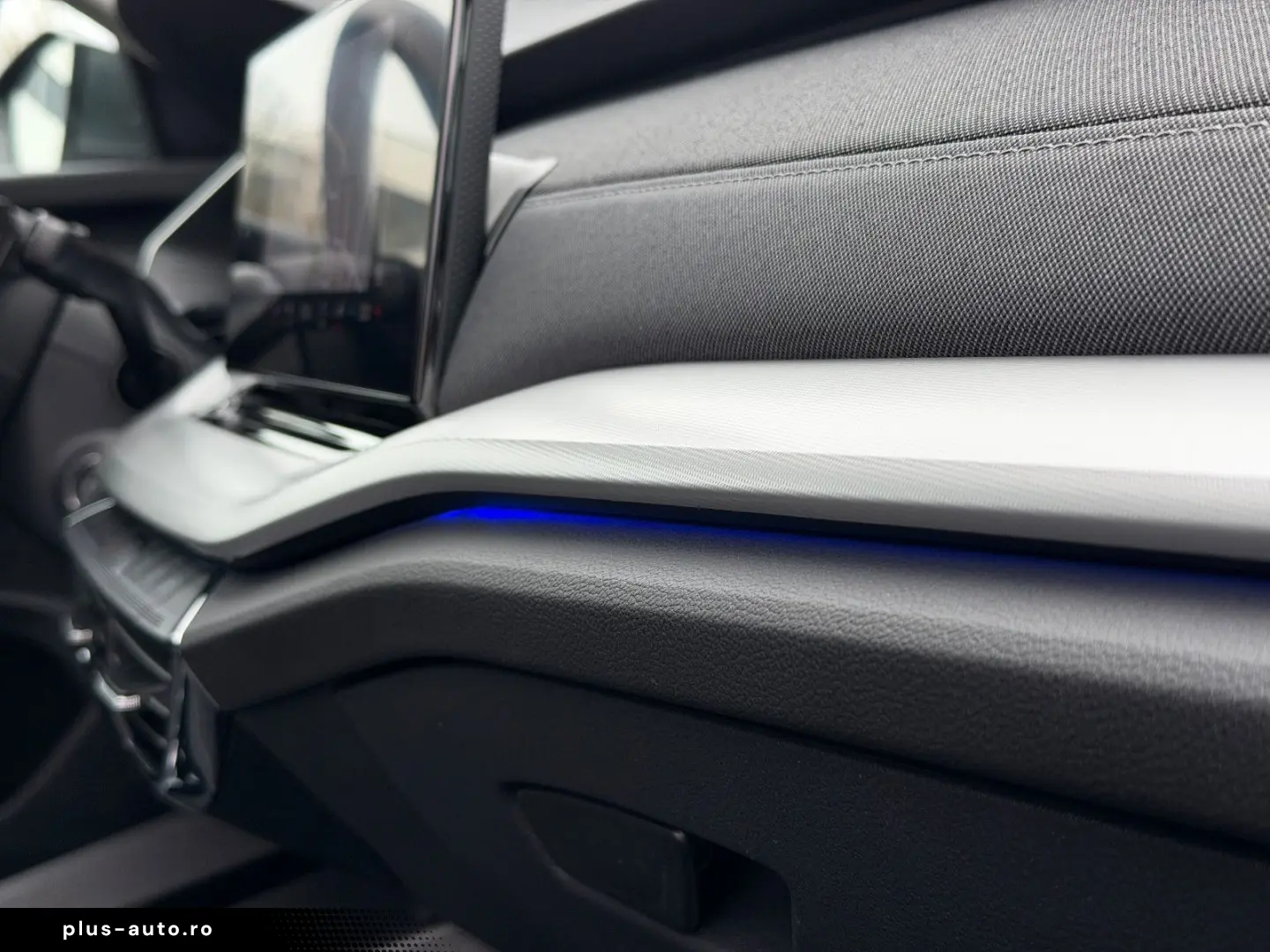 SKODA Octavia 2 0 TDI Lim. STYLE Virtual LED Navi Key