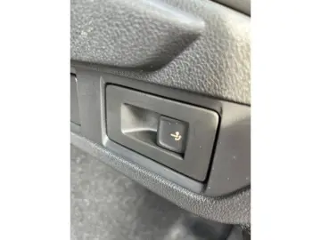 SKODA Octavia 2.0 TDI DSG Clever AHK LM18