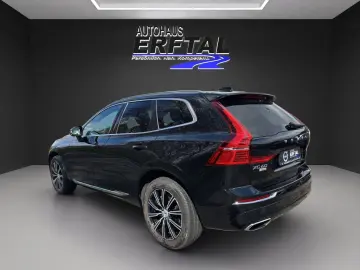 VOLVO XC60 B4 Diesel AWD Inscription AHK-klappbar Navi