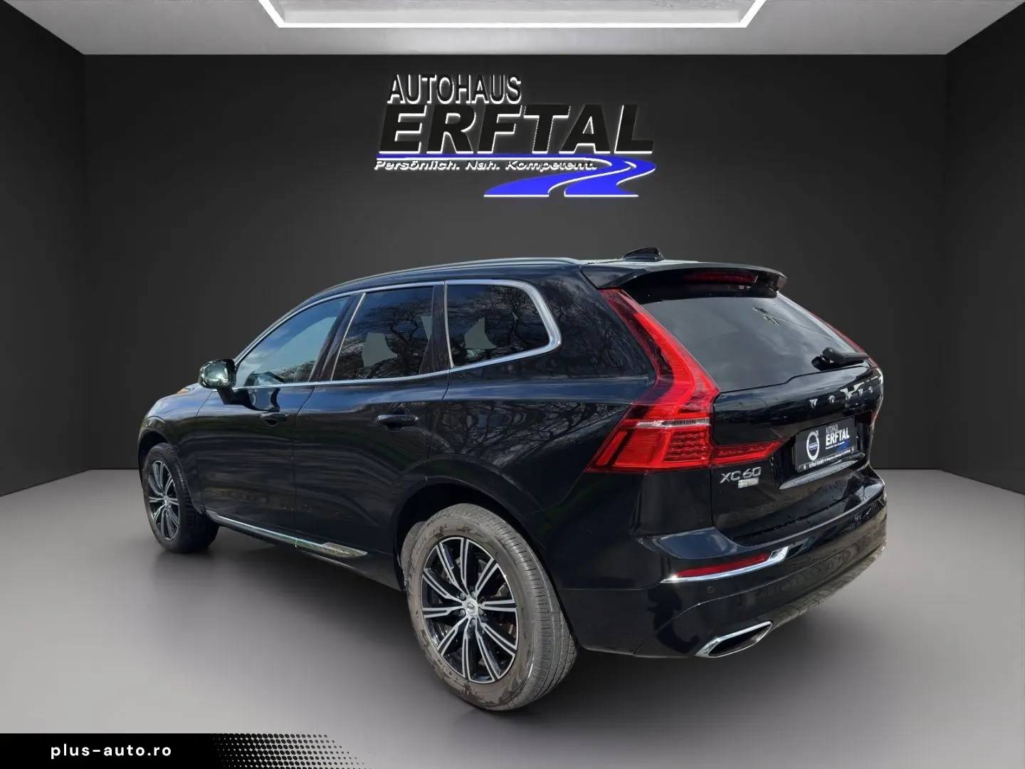 VOLVO XC60 B4 Diesel AWD Inscription AHK-klappbar Navi