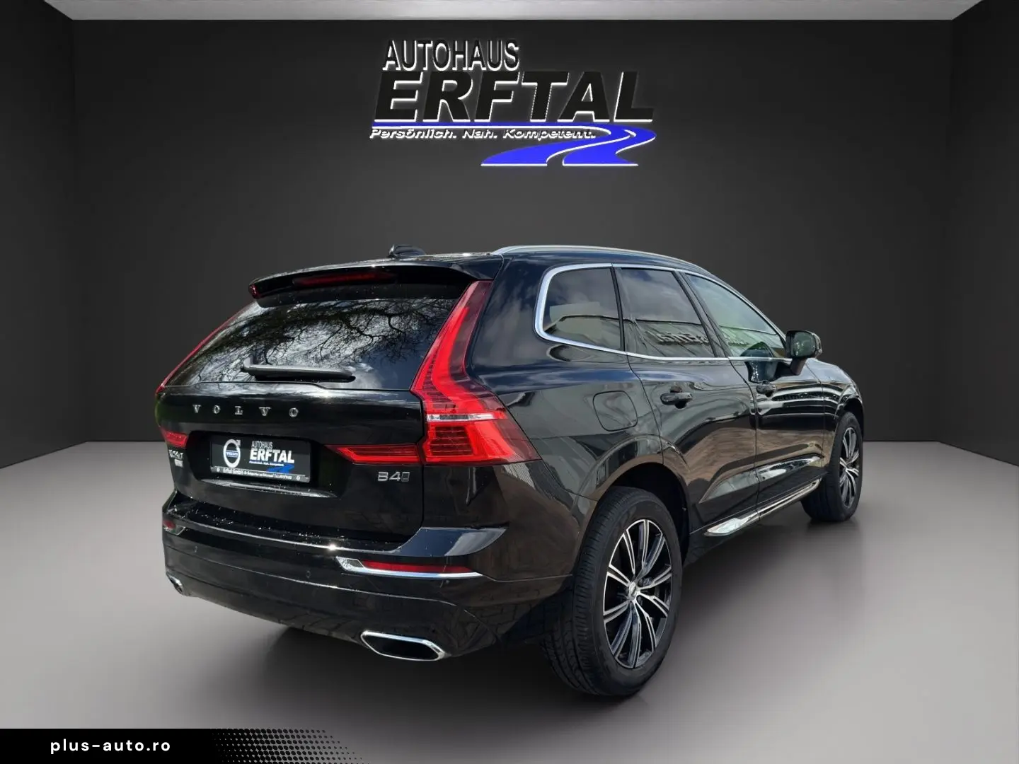 VOLVO XC60 B4 Diesel AWD Inscription AHK-klappbar Navi