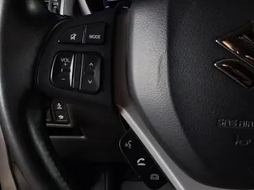 SUZUKI SX4 PASSION AUT  1.4TI 130CP 2021