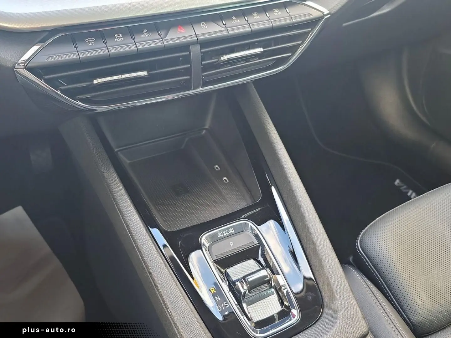 SKODA Octavia TDI 4x4 DSG STNDHZ SITZBLF MATRIX LEDER