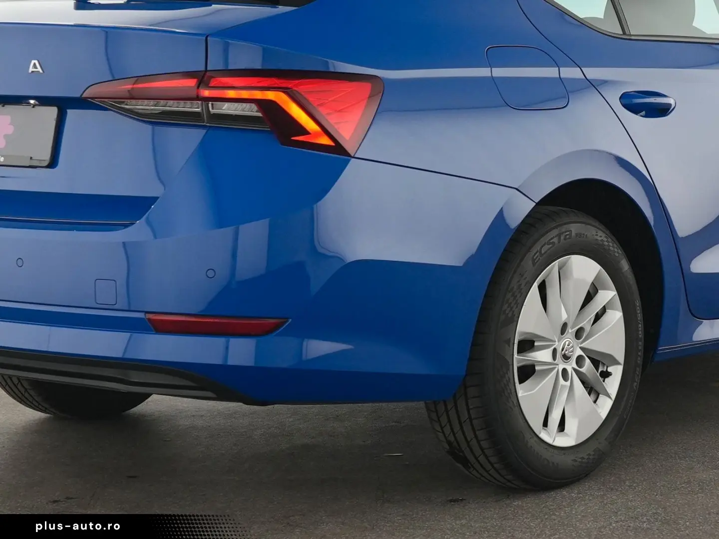 SKODA Octavia Ambition AHK Navi Fernlichtassist Tempo