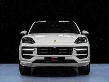 Porsche Cayenne E-Hyb Coupé 2025 Club SportDesign